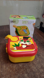 Kids lunch box showing size dimensions for school use