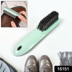 Close-up of the soft PP bristles on the versatile cleaning brush.