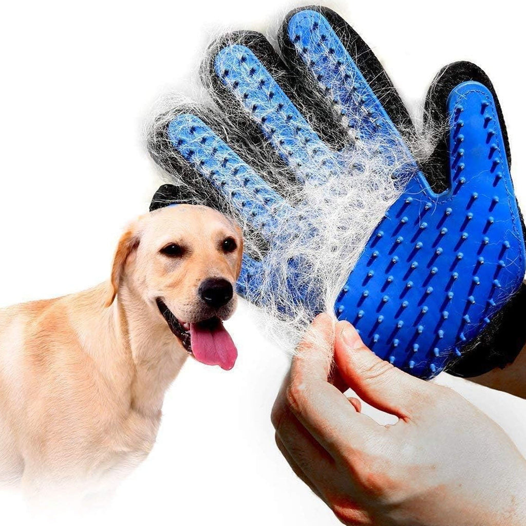 Soft silicone pet grooming glove with raised massage bristles