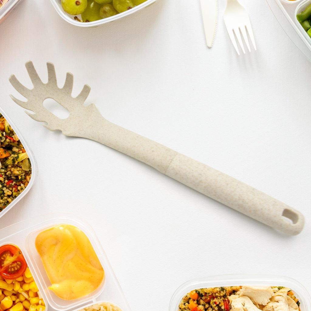 Overhead view of the versatile plastic pasta fork, perfect for serving spaghetti and long noodles.