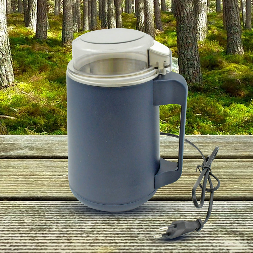 Close-up of the durable 304 stainless steel blade of the electric coffee grinder.