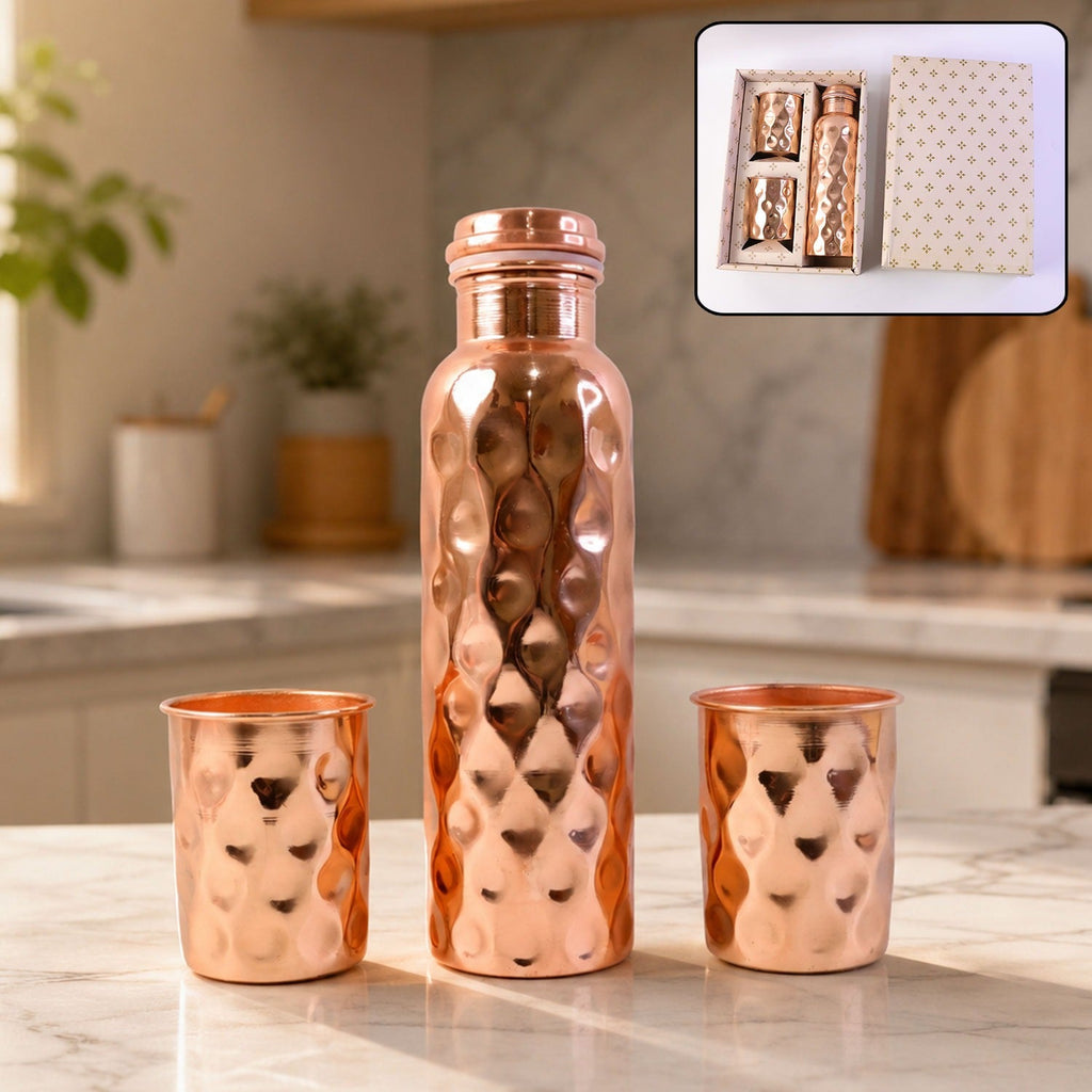 Close-up of the diamond cut pattern on the pure copper water bottle.