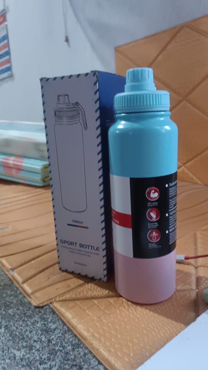 Portable stainless steel vacuum water bottle perfect for gym and travel