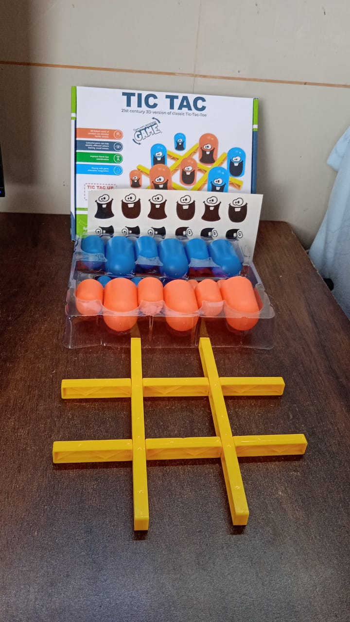 Detail of the Gobble Game board, illustrating game play.
