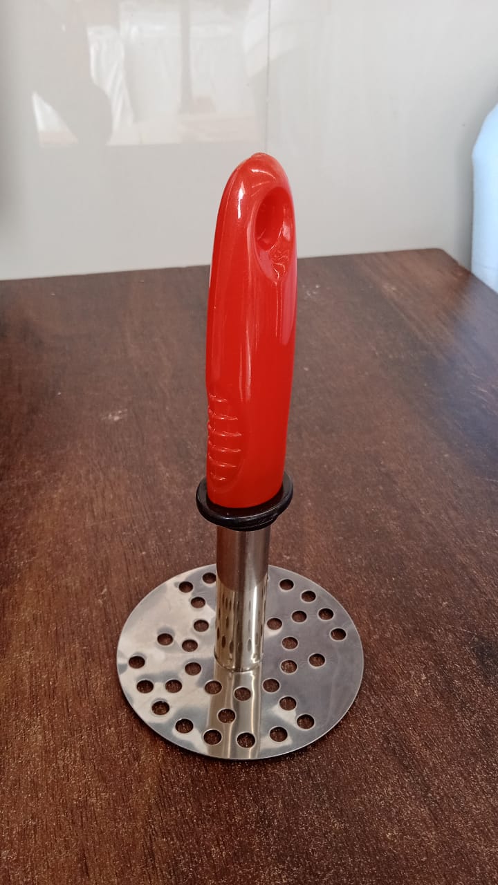 Side angle of stainless steel vegetable masher
