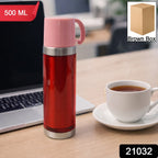 Travel mug with stainless steel base and handle lid for secure grip