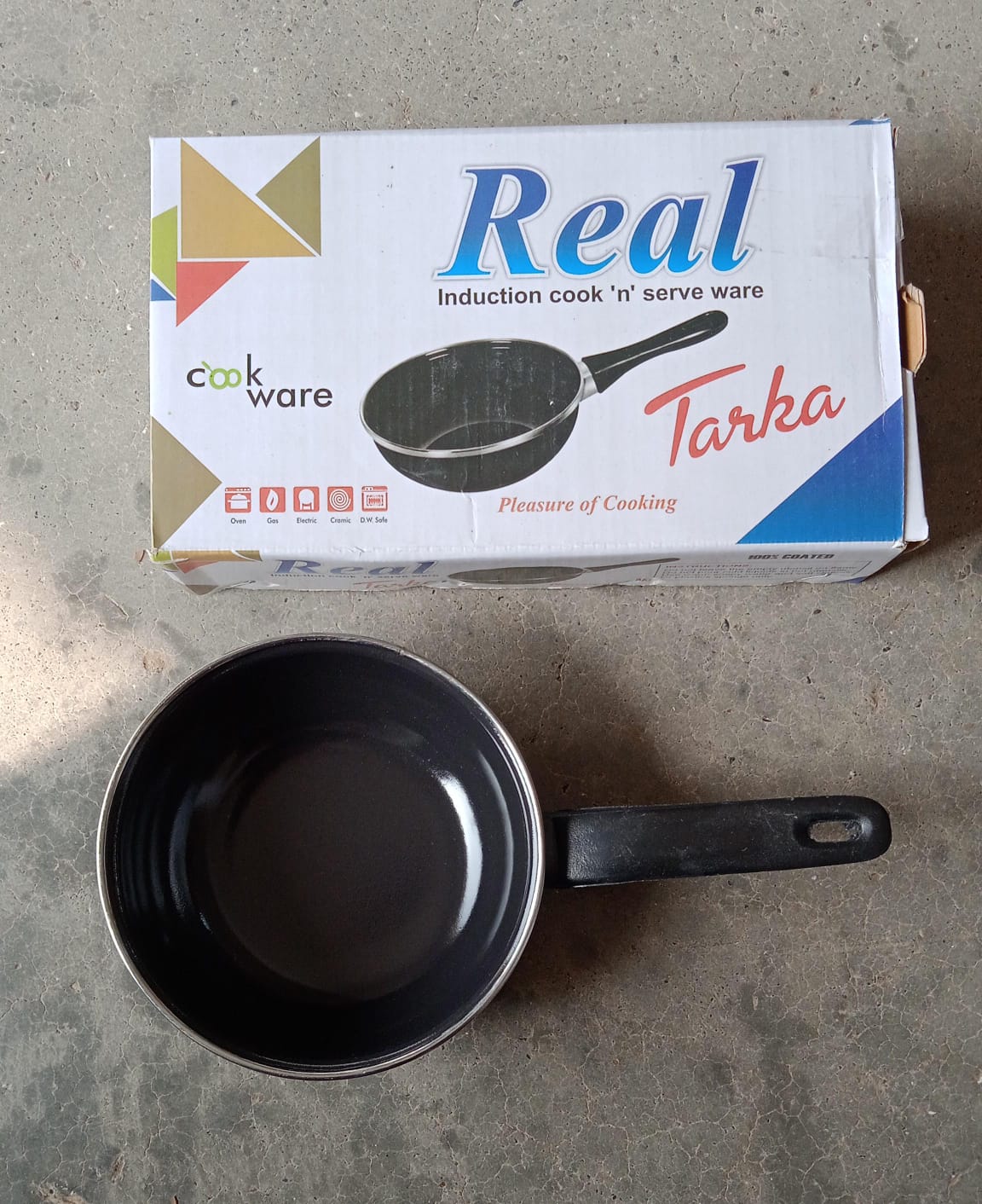 Lifestyle shot of the non-stick frying pan, ready for healthy, oil-free cooking.