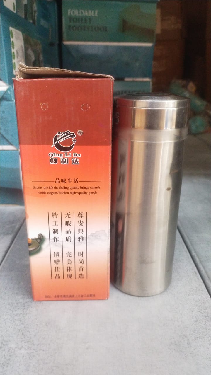 Front-angled view of the versatile stainless steel insulated water bottle.