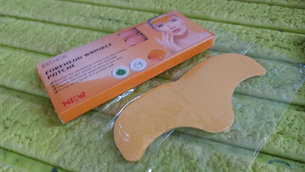 Side profile of Forehead Wrinkle Patches adhering comfortably to skin.