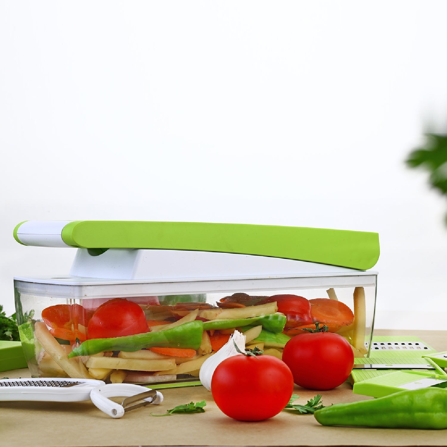 Snowpearl 14-in-1 vegetable dicer, a versatile kitchen tool simplifying food preparation.
