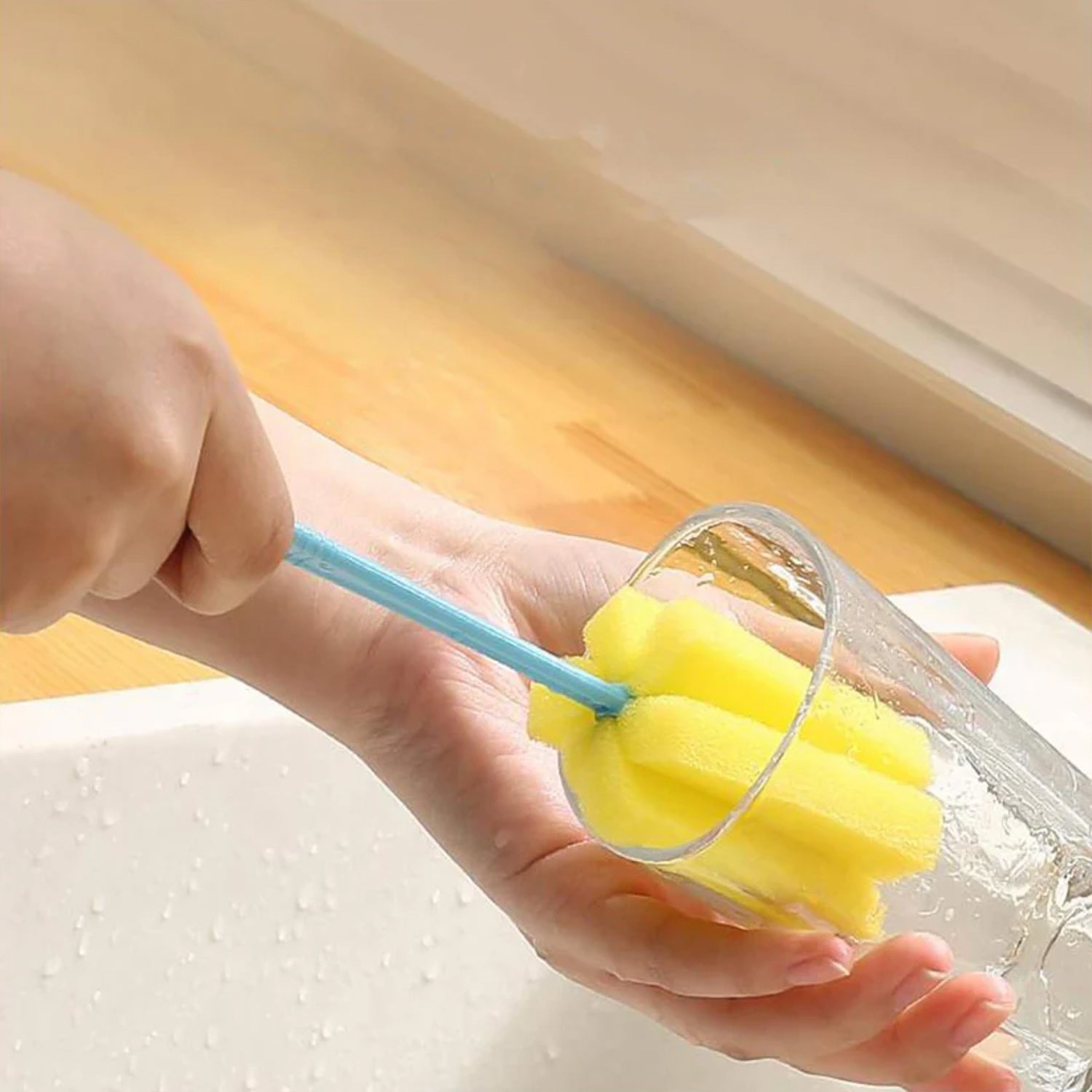 20cm sponge head kitchen cleaning brush for cups and bottles.