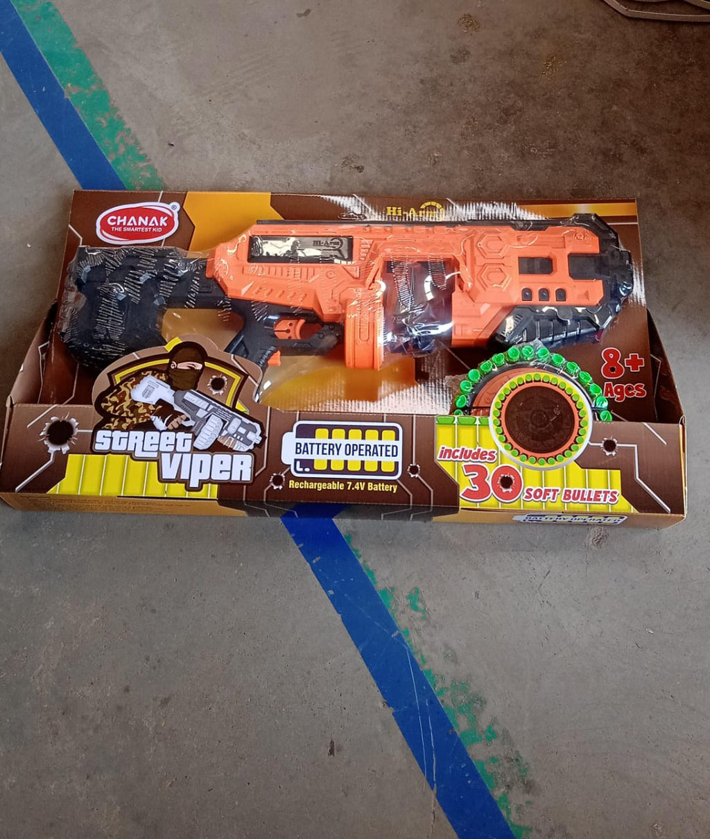 Complete display of the Street Viper toy gun and accessories in its packaging.