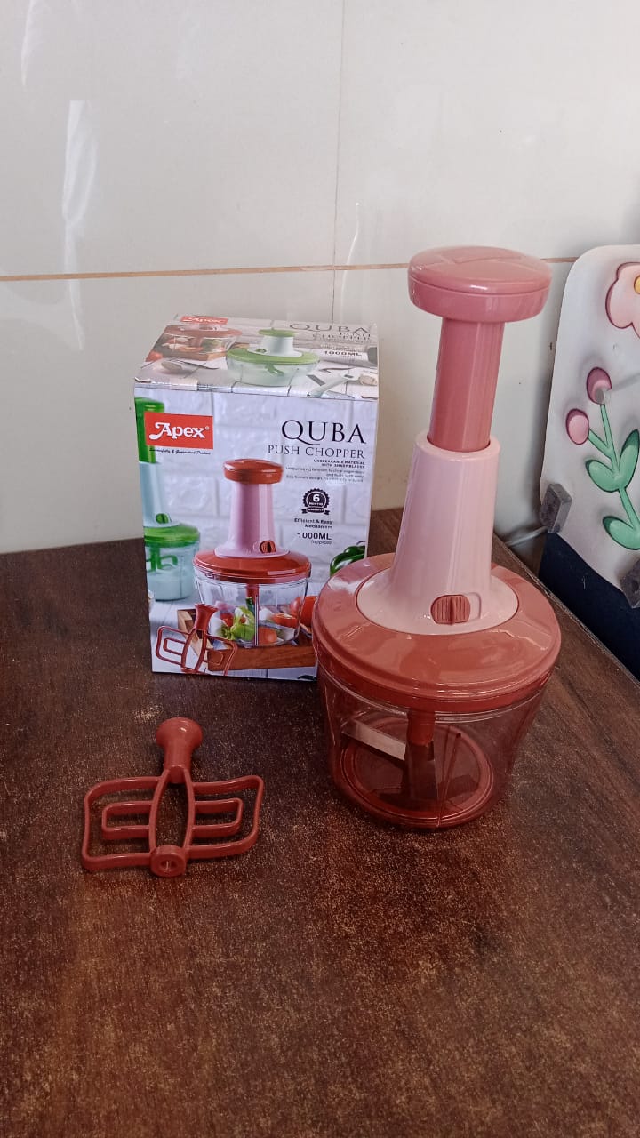 Push Chopper chopping onions for quick meal prep