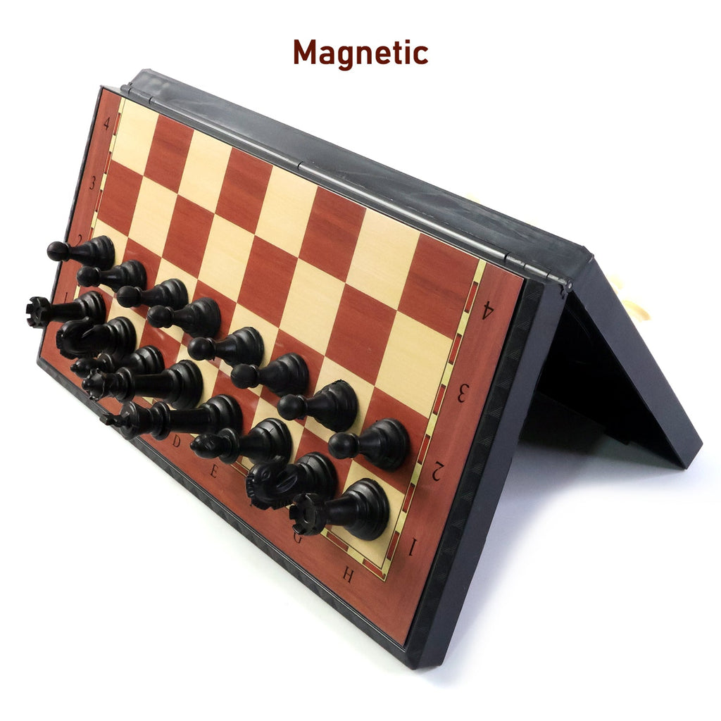 Lightweight portable chess set for travel and casual play
