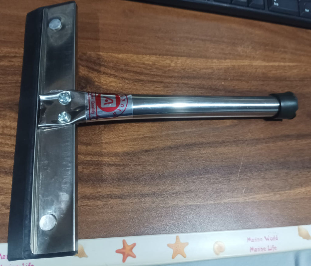This versatile stainless steel kitchen wiper is an essential cleaning tool for homes.