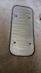 Car sun shade fitting various vehicle types, including SUVs and sedans.