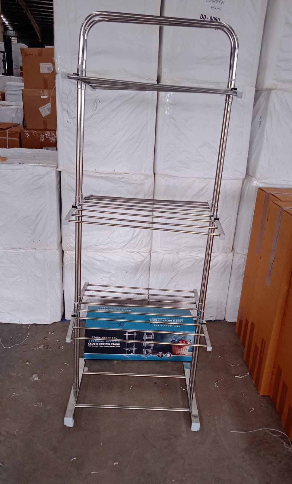 Foldable clothes drying rack on wheels suitable for indoor and outdoor laundry drying