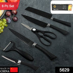 Close-up of CookAura stainless steel kitchen knives featuring ergonomic non-slip handles.