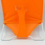 Comfortable bath seat for babies, suitable for showers and quick drying.