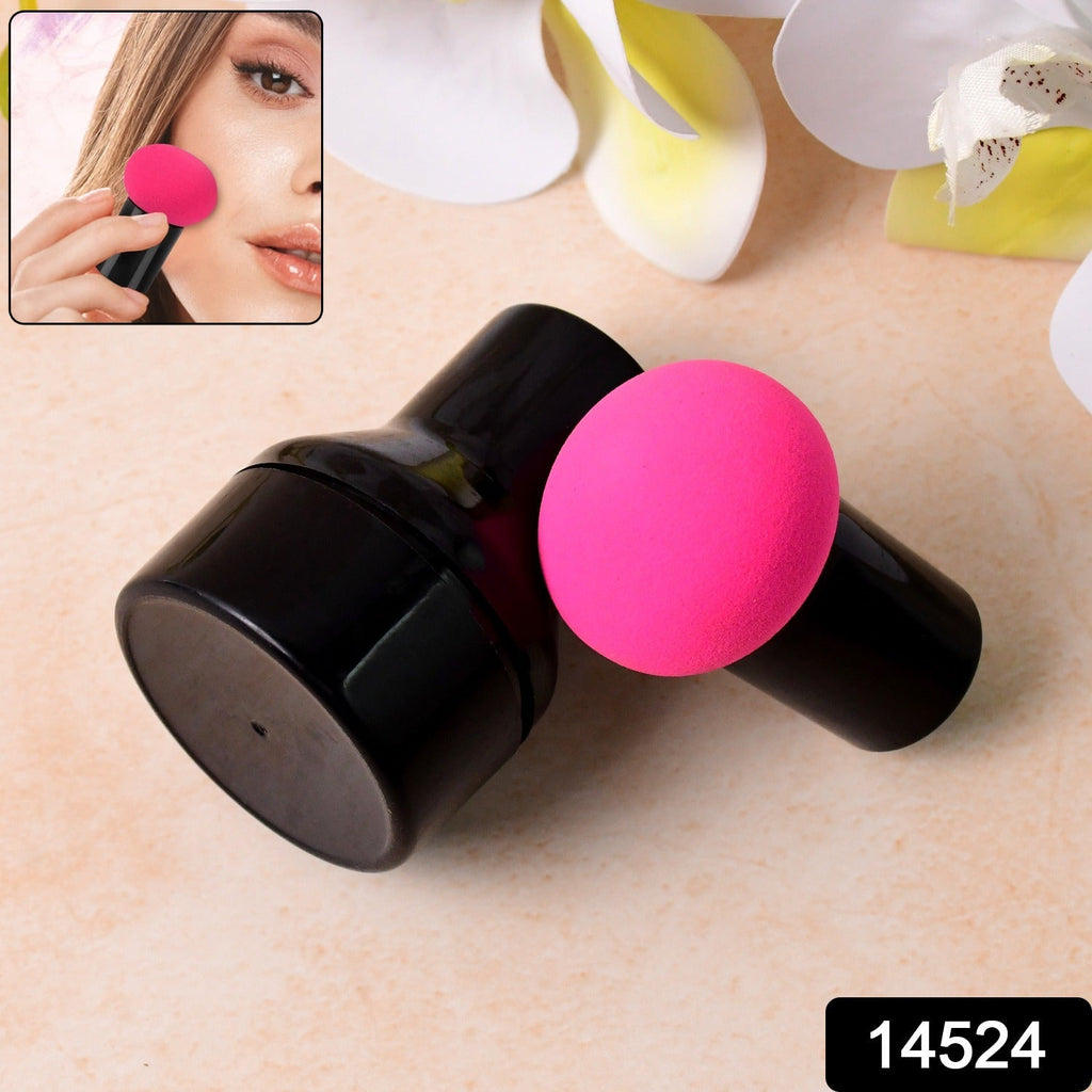 Professional beauty sponge puff featuring ergonomic handle