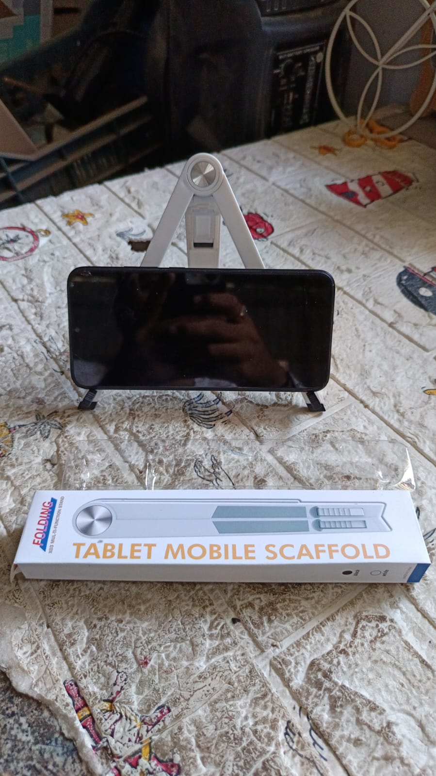 The versatile tablet mobile stand by Gambit.