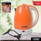 Close-up of the Siplix electric kettle showing the internal water level indicator for precise filling.