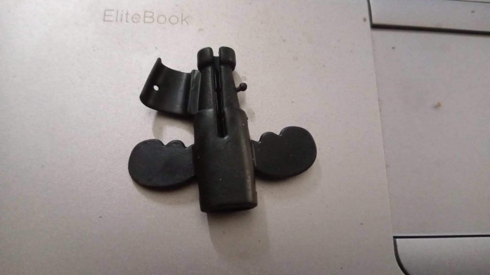 Side view of the Angel silicone cable protector demonstrating its form.
