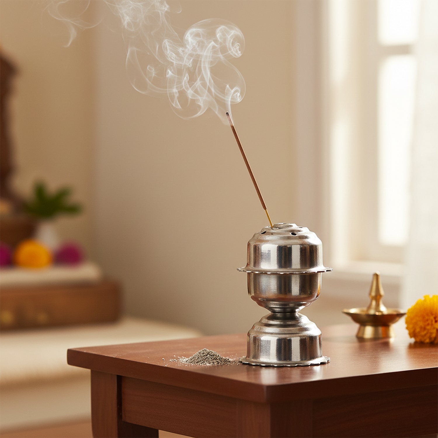 Compact multi-stick stainless steel incense holder for devotional use
