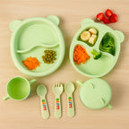 Unbreakable kids feeding dinner set designed for toddlers learning to self-feed