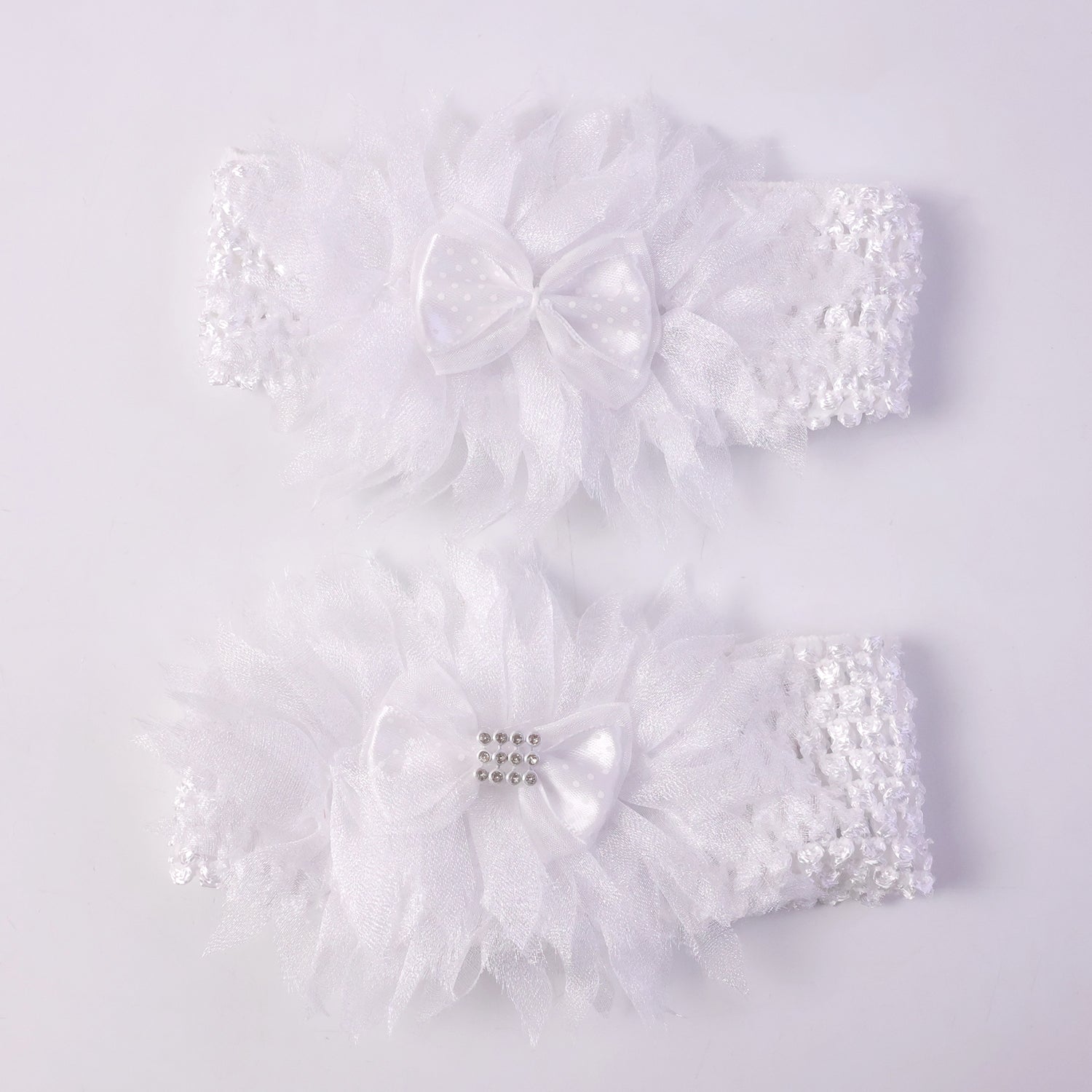 Soft fabric hairstyle accessory for babies