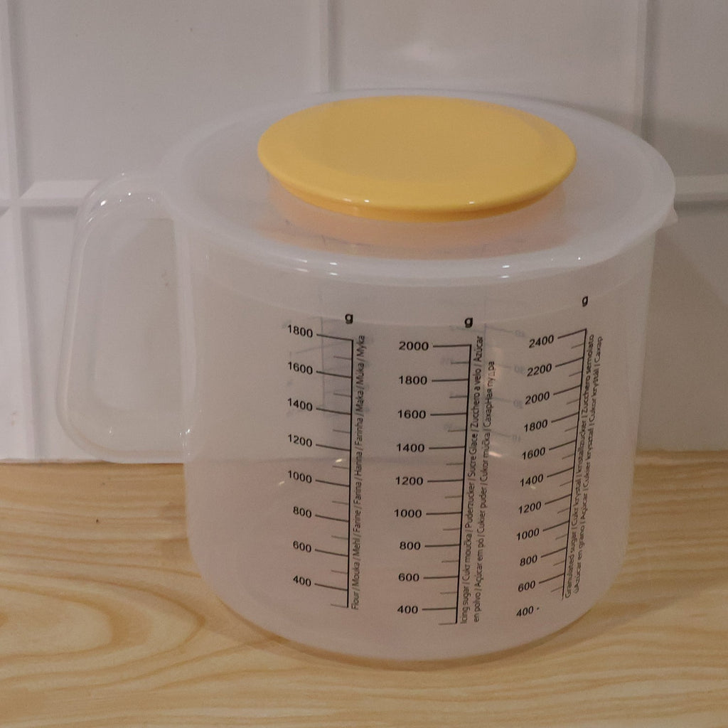 Plastic Measurement Storage Box Ð Large Capacity & Secure Lid