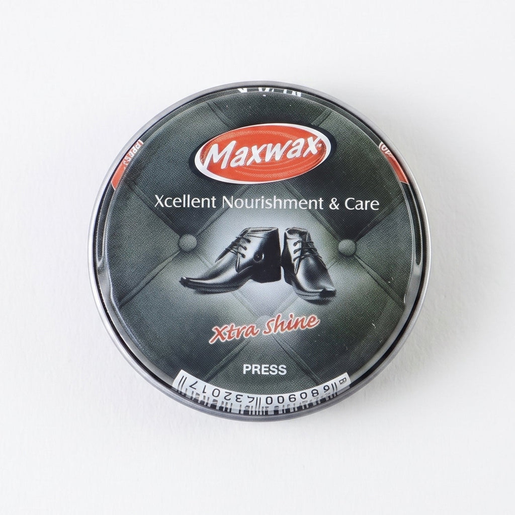 Smooth finish black shoe polish for leather shoes