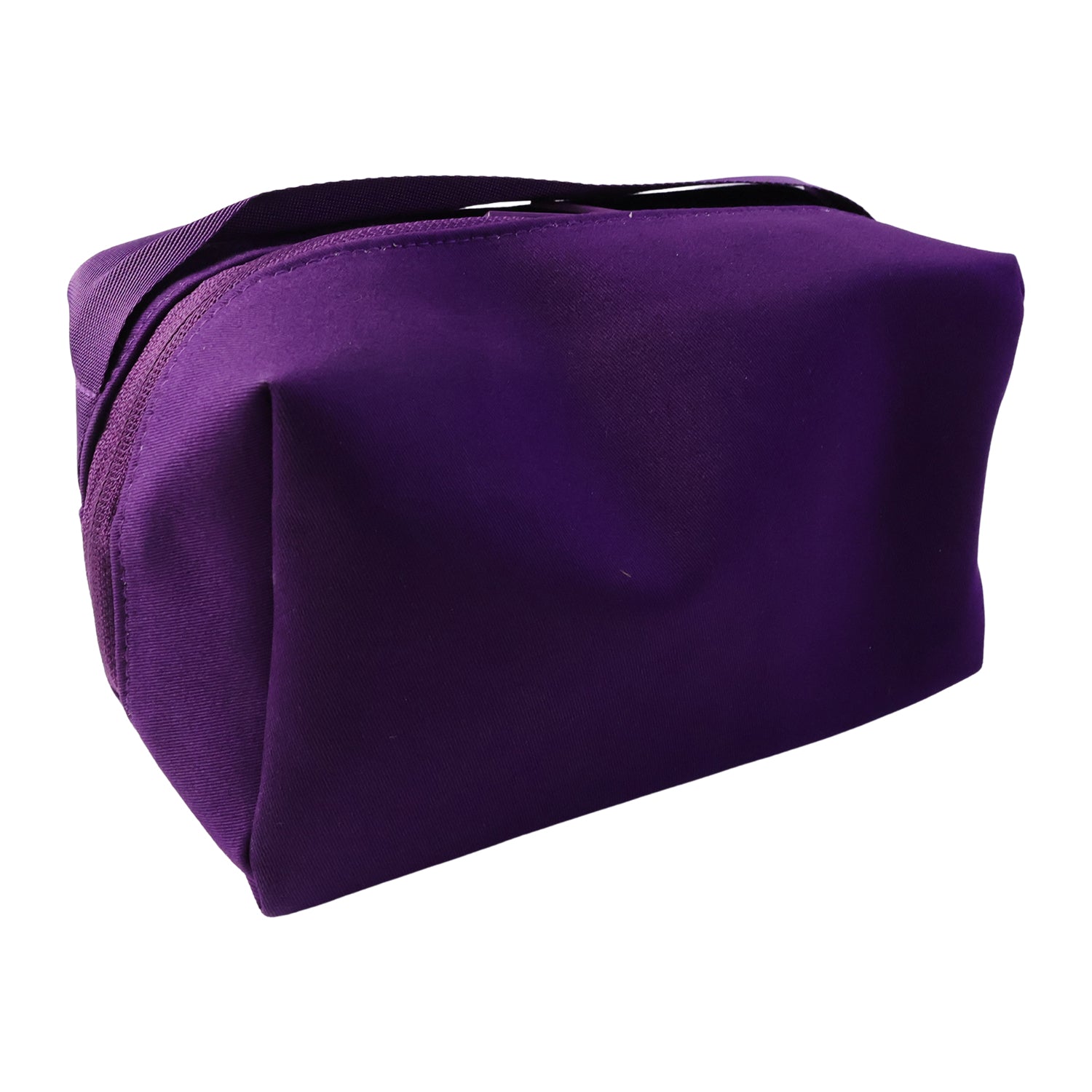 Portable cosmetic carry pouch in waterproof material