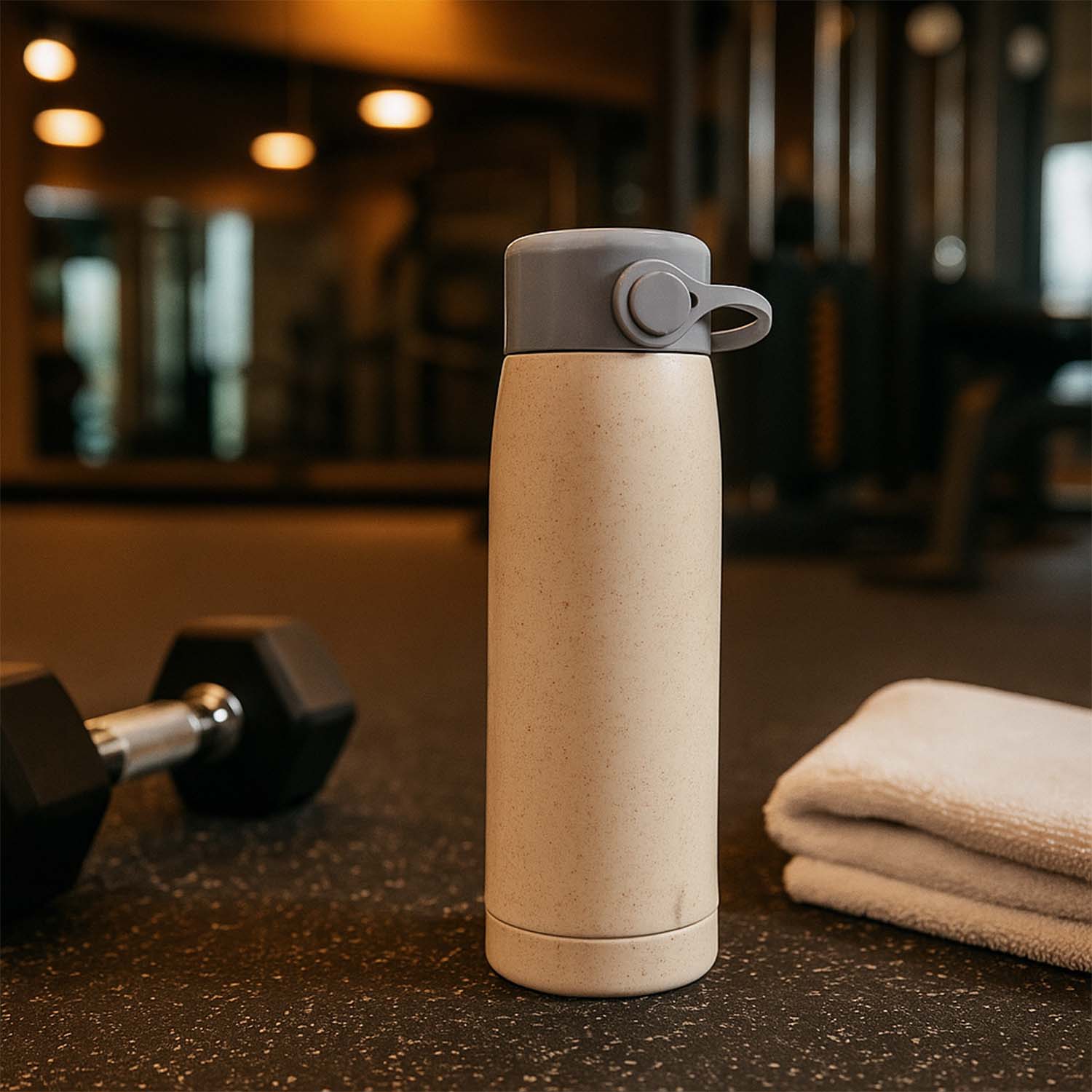 Protective cap of the 380ml borosilicate glass bottle, ensuring hygiene and spill prevention.