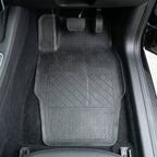 Durable rubber car floor mats with textured pattern for dirt trapping