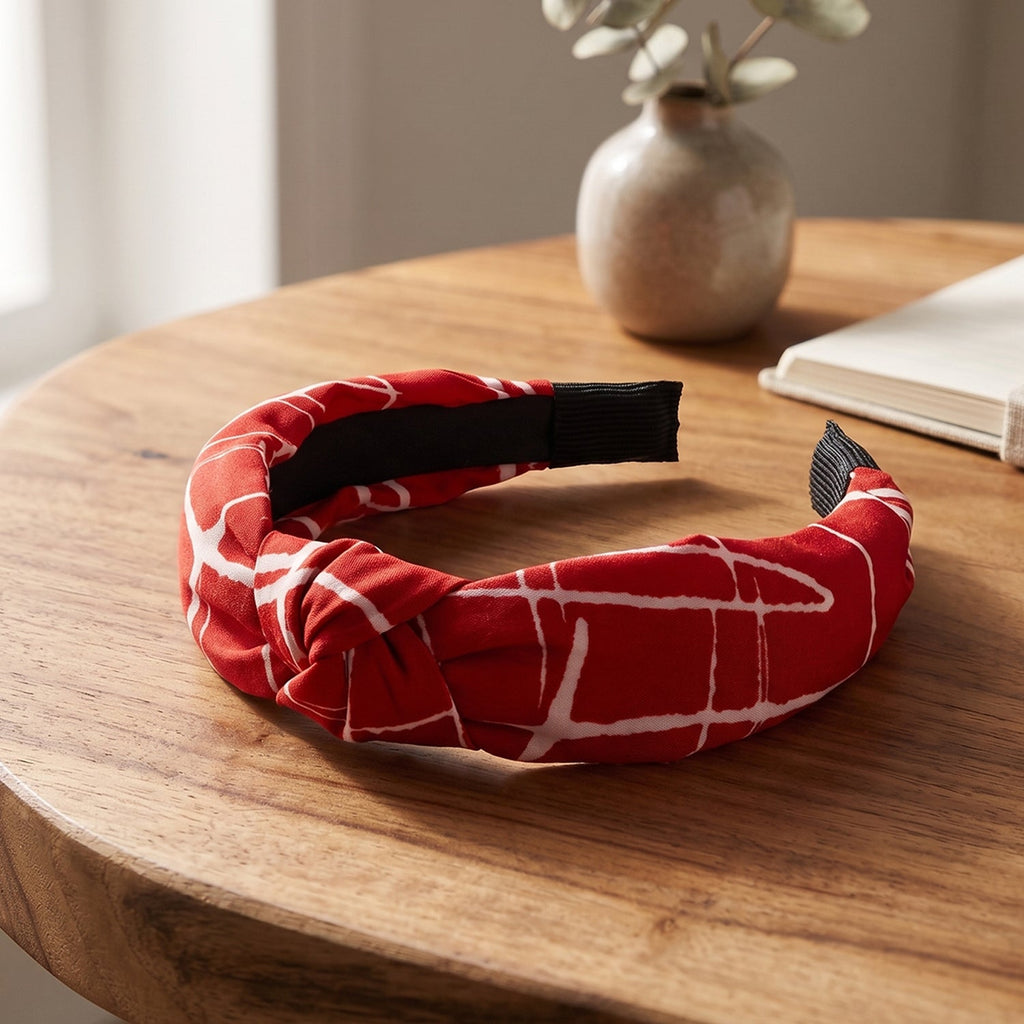 Knotted red and white patterned hairband