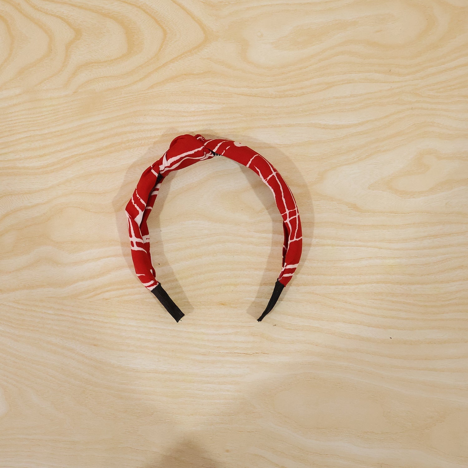 Wearing style of printed knot hairband