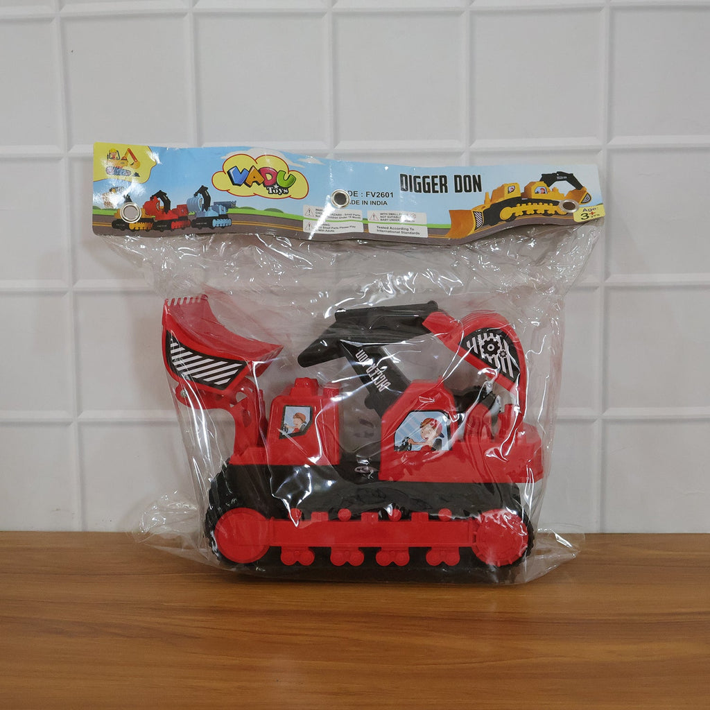 Construction play vehicle toy for outdoor activities