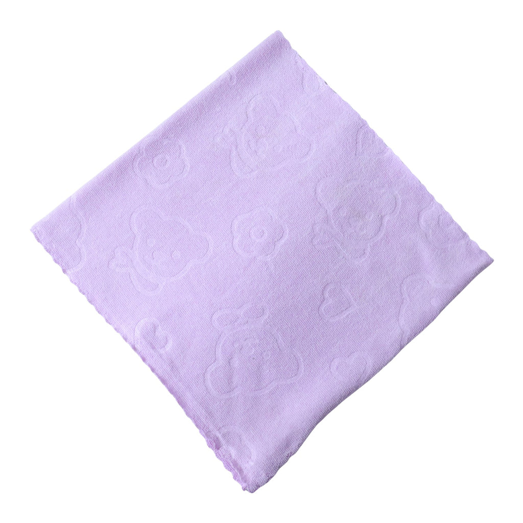 Microfiber cleaning wipe for polishing surfaces