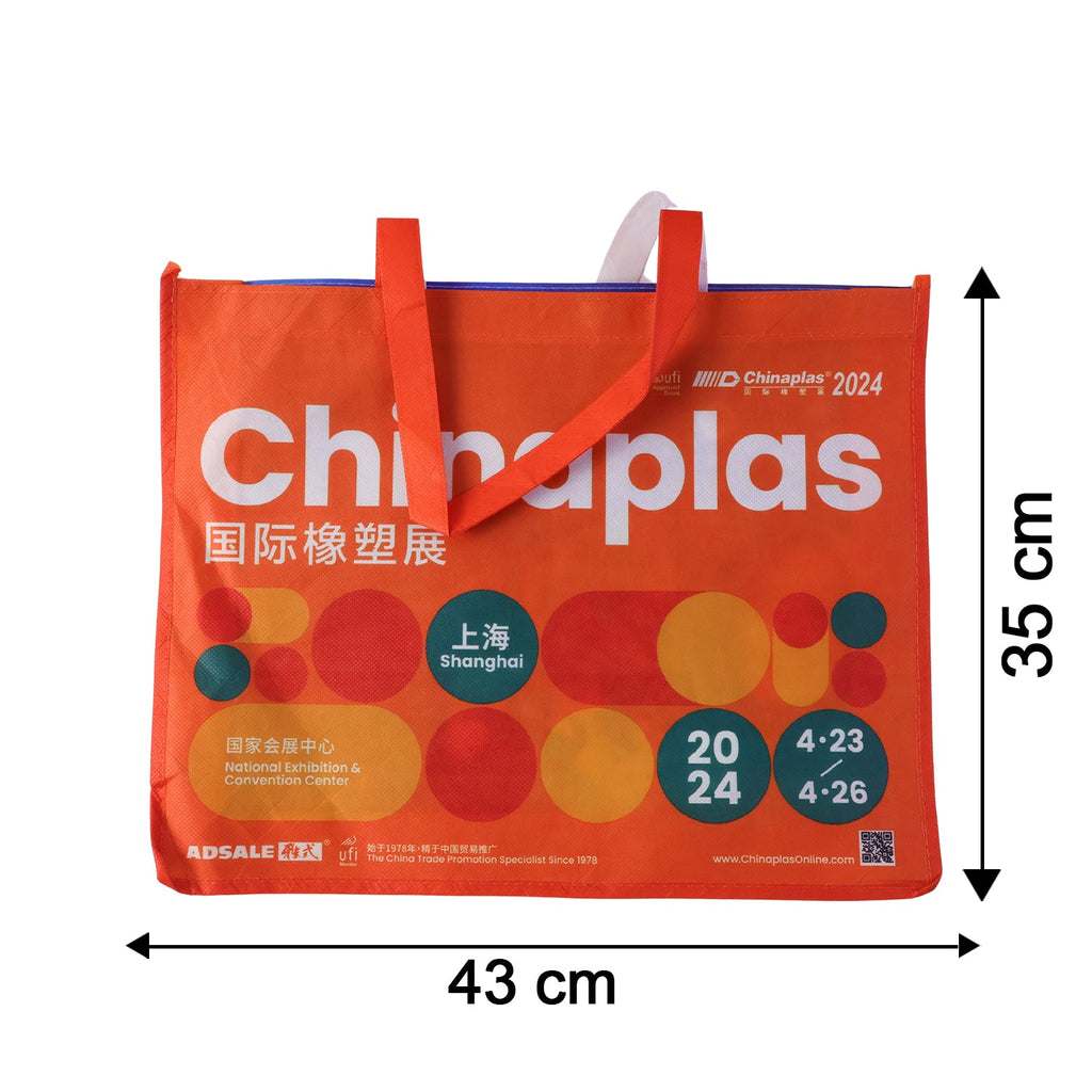 Spacious utility hand bag for shopping and travel