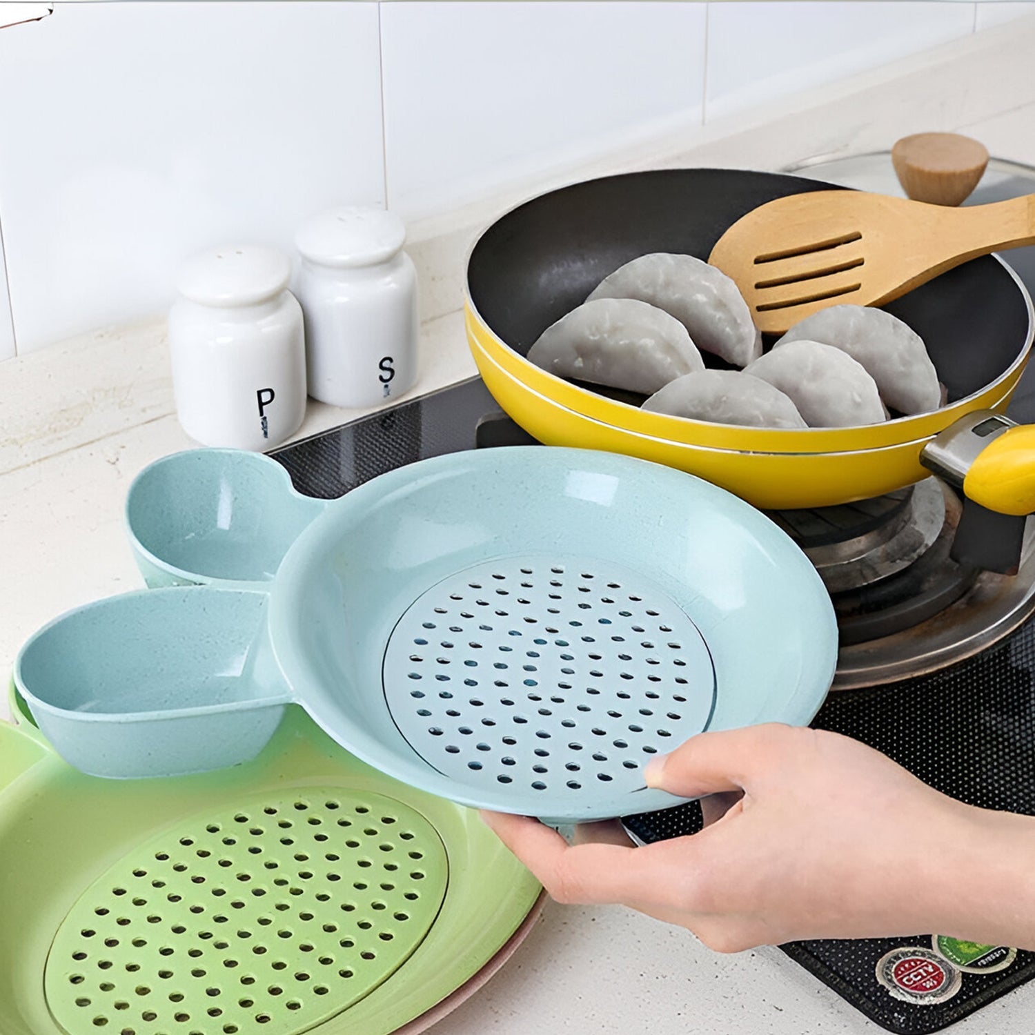 Snack serving plate with sauce compartments and perforated centre