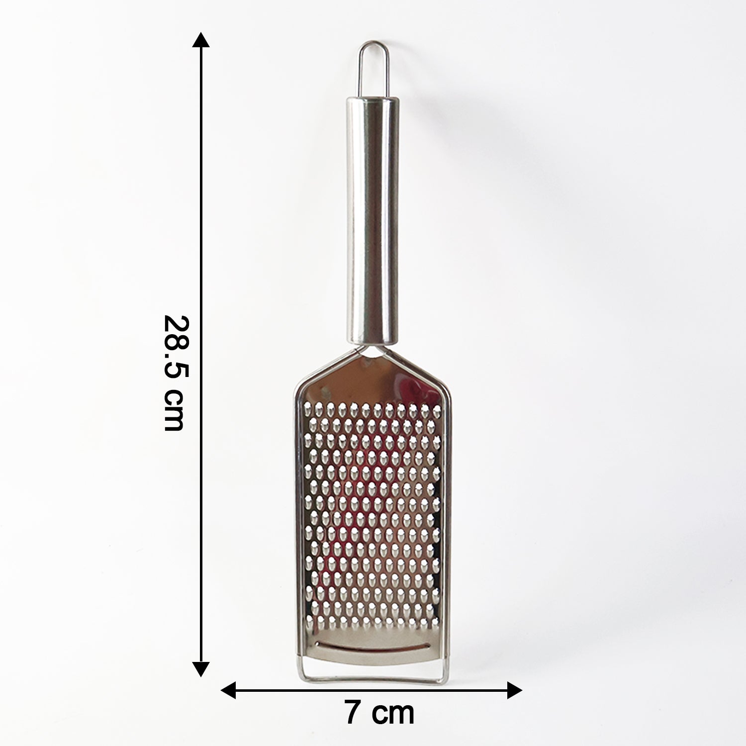 Fine stainless steel surface of carrot grater for smooth shredding
