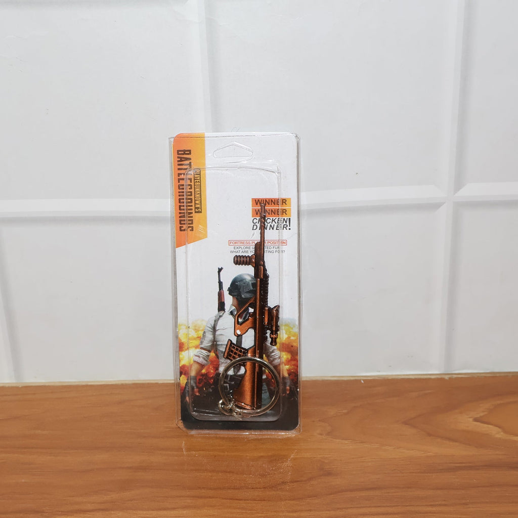 Metal gun shape keychain accessory with intricate details