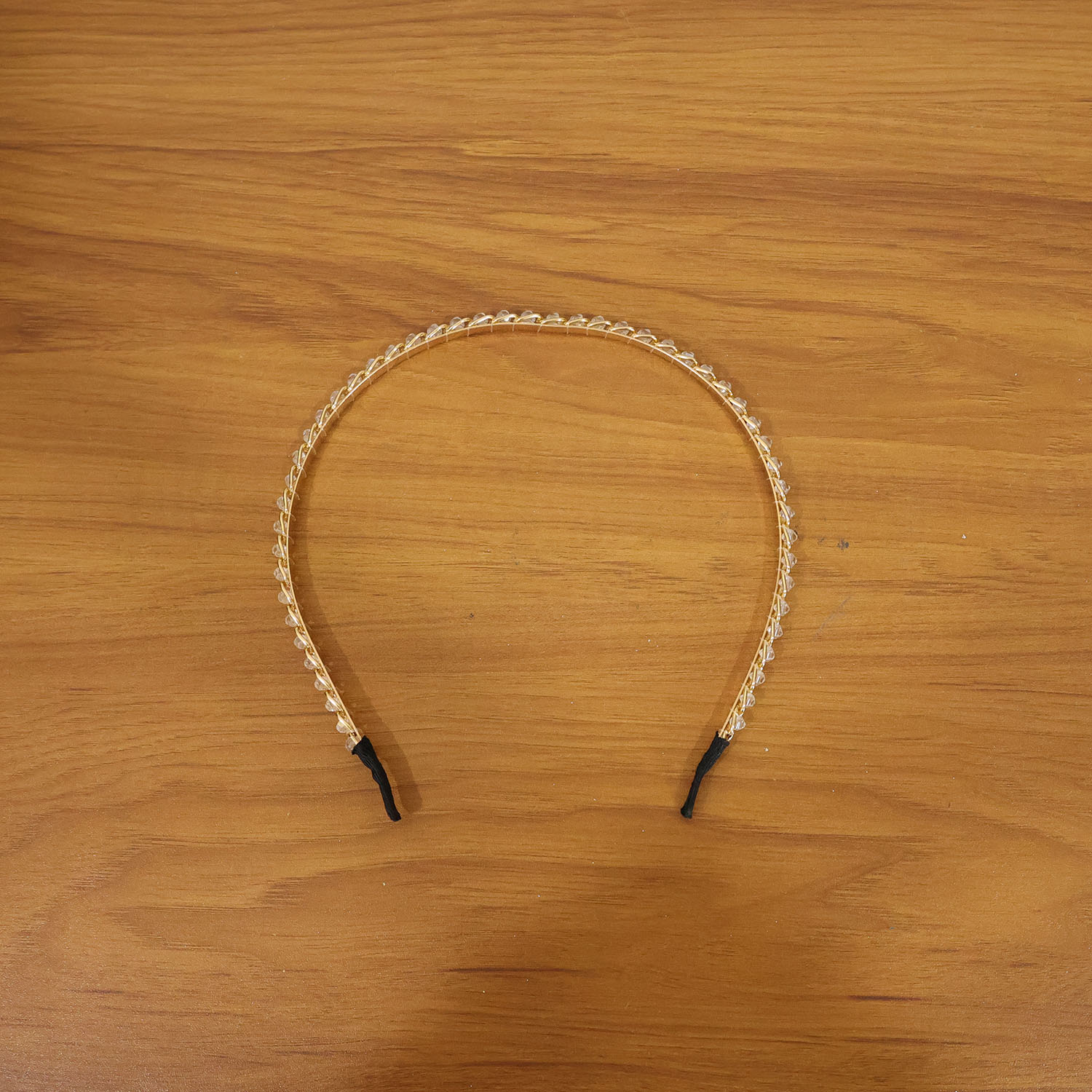 Stylish party wear headband with crystal decoration