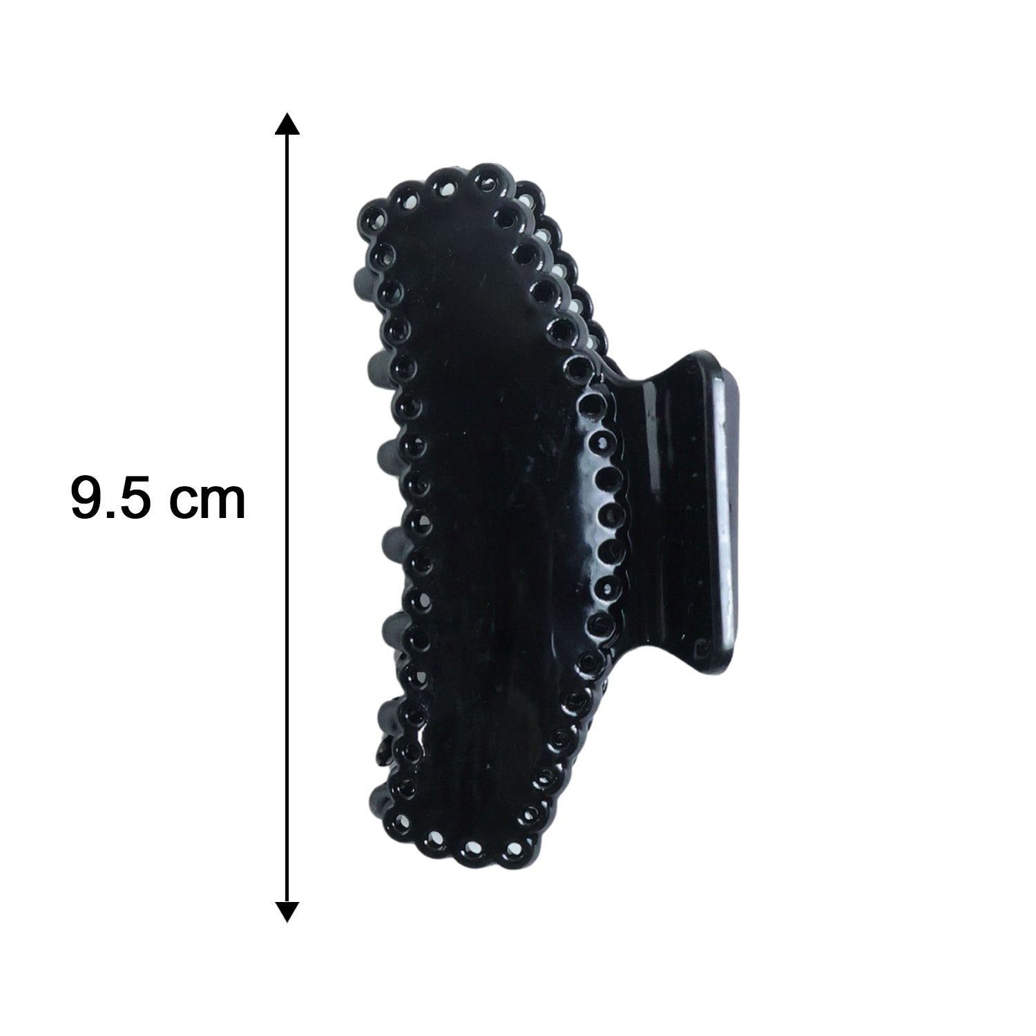 Size reference image of black hair claw clip for proportion estimation
