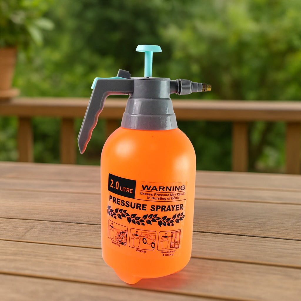 XcelCraft 2-litre Garden Pressure Sprayer with pump handle and nozzle.