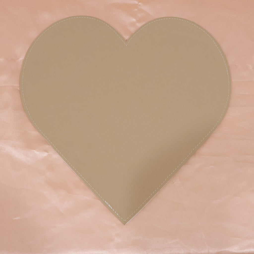 Empty Heart Shape Art Board with a pristine, smooth crafting surface.