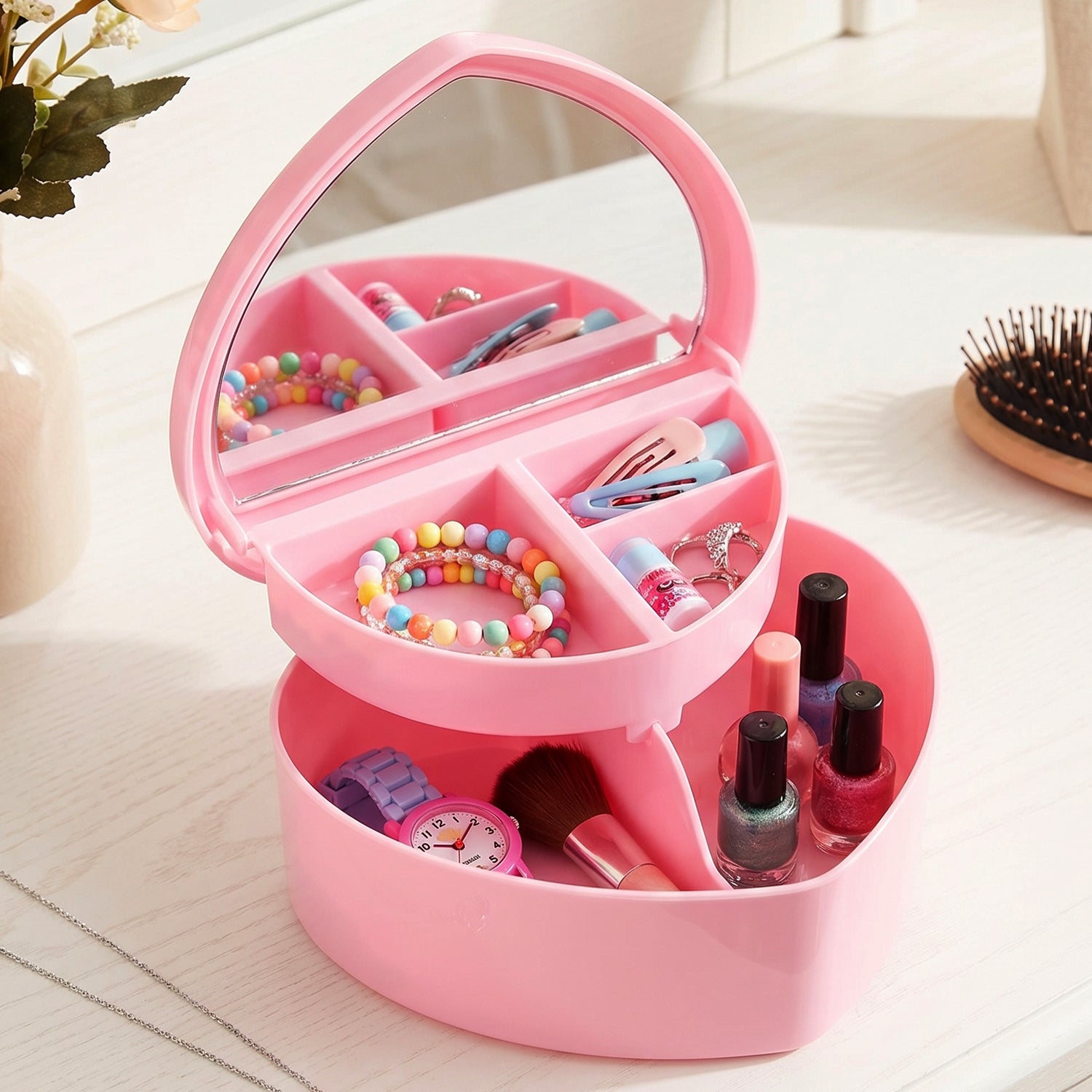Jewelry case with multi-layer compartments