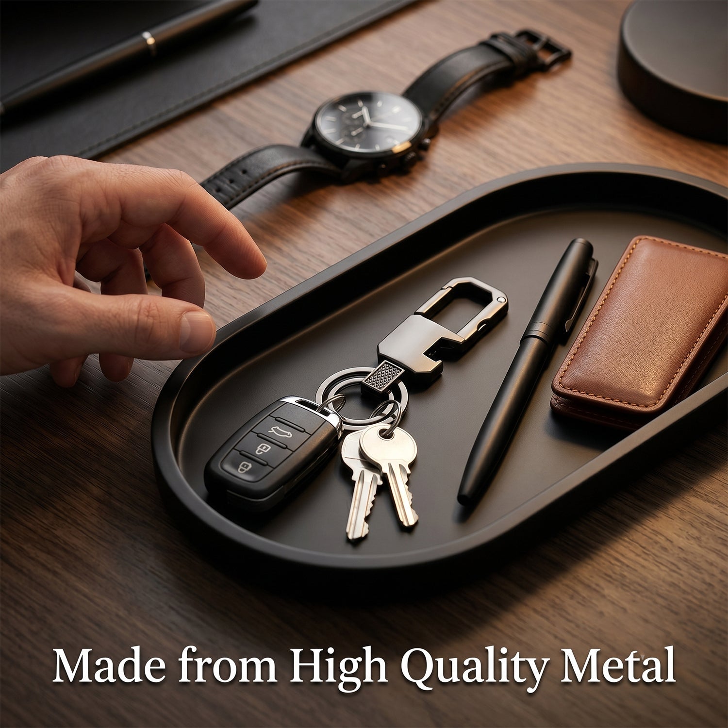 Back view of heavy duty metal carabiner keychain