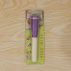 Manual fruit slicing tool with ergonomic handle
